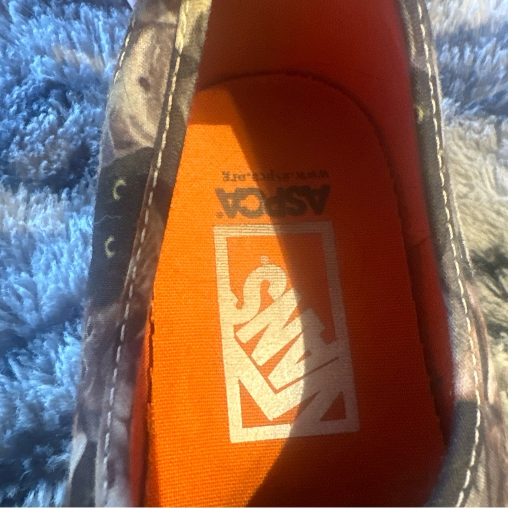 Vans Cat Print Sneakers with Orange Interior - Picture 8 of 16